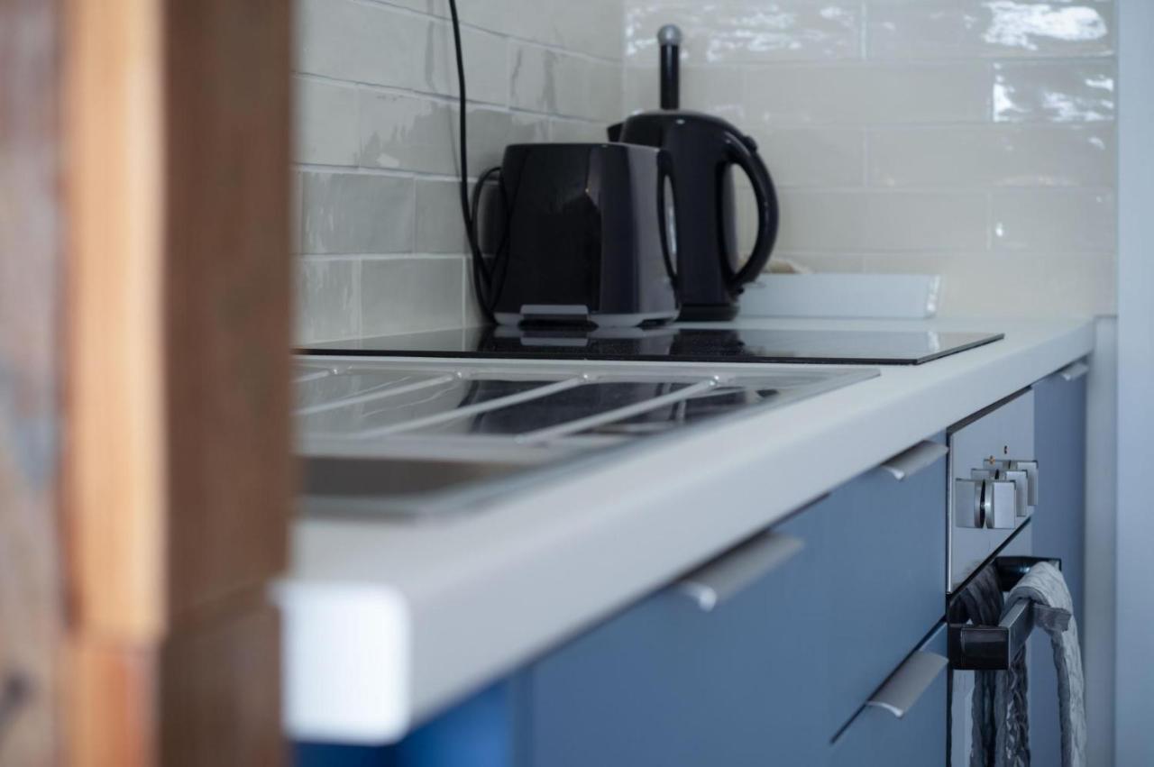 Swn Y Mor - 1 Bedroom Studio - ซอนเดอร์สฟุต ภายนอก รูปภาพ